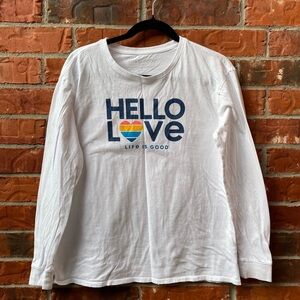 Life Is Good Medium White Long Sleeve Vneck Hello Love Graphic Sleep Tshirt